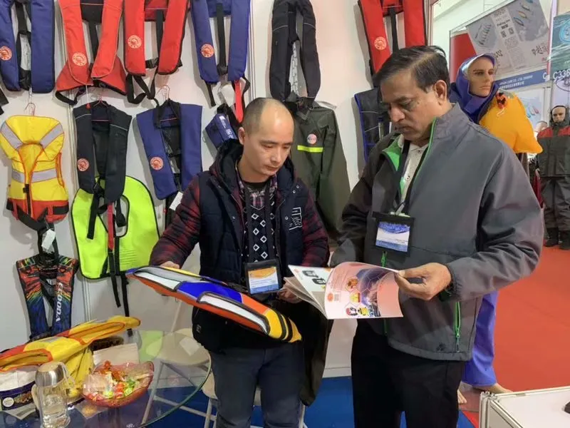 33G CO2 Inflatable Life Jacket/CE Approved Life Jacket 150n Life Jacket Marine Life Jacket Lifesaving Buoys Lifejacket